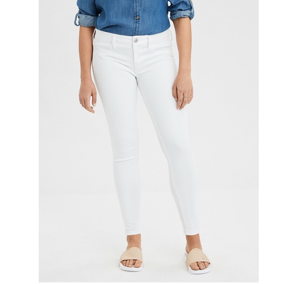 American Eagle Outfitters Denim - NWT American Eagle White Jegging Jeans